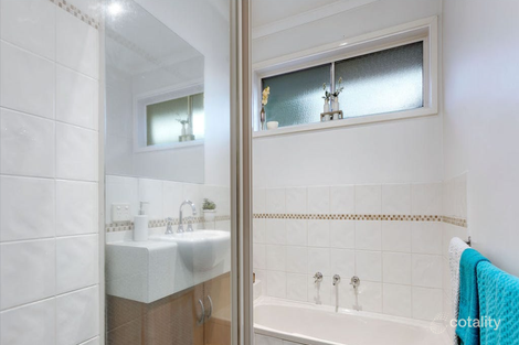 Property photo of 426 Hull Road Mooroolbark VIC 3138