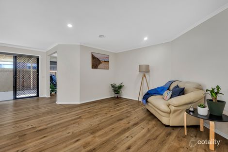 Property photo of 42 Grant Avenue Werribee VIC 3030