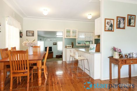 Property photo of 2 Robyn Street Woodpark NSW 2164