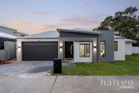 22 Curtis Rd, Melville, WA 6156