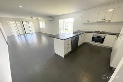 Property photo of 8 Rex Aubrey Place Parkes NSW 2870