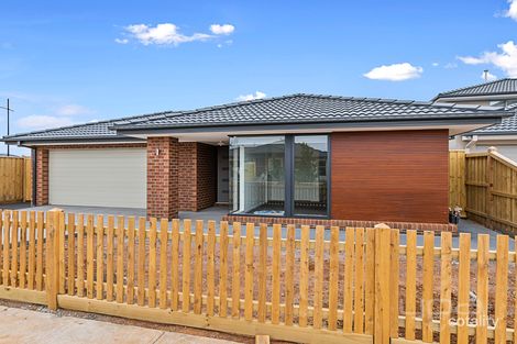 3 Posy St, Rockbank, VIC 3335
