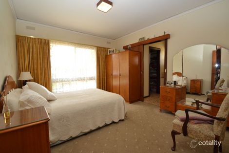 Property photo of 1 Hilandra Avenue Wangaratta VIC 3677