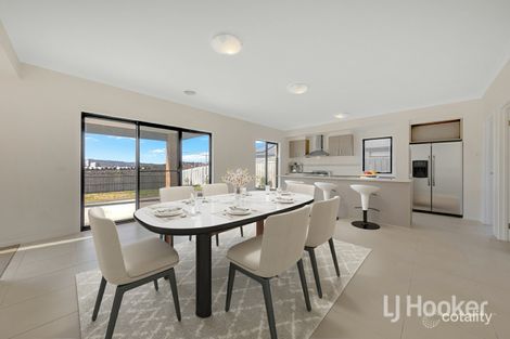 Property photo of 157 Wallara Waters Boulevard Wallan VIC 3756