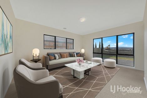 Property photo of 157 Wallara Waters Boulevard Wallan VIC 3756