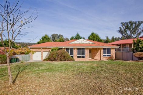 Property photo of 6 Russell Place Karabar NSW 2620