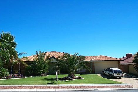 16 Fairway Cir, Connolly, WA 6027