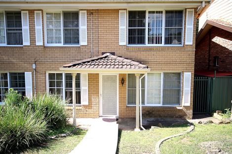 17a Plymouth Cres, Kings Langley, NSW 2147