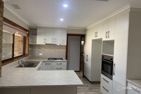 Property photo of 14 Waratah Way Wodonga VIC 3690