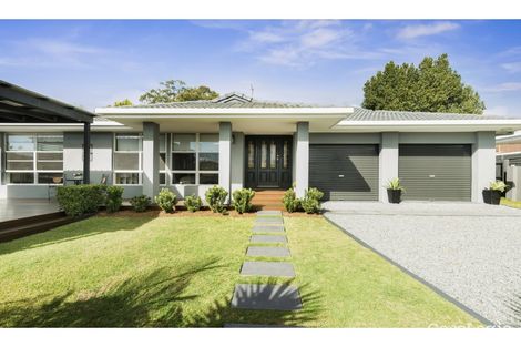 Property photo of 30 Ironbark Street Elanora QLD 4221