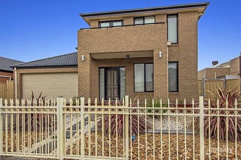 6 Clementson Dr, Caroline Springs, VIC 3023