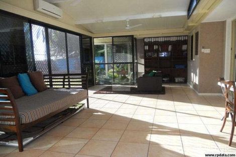 Property photo of 8 Schnapper Court Andergrove QLD 4740