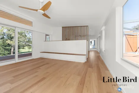 Property photo of 35 Stonehaven Crescent Deakin ACT 2600