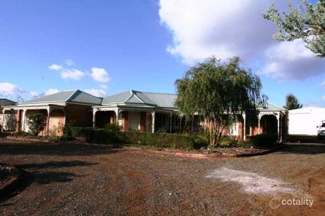 42 Springbank Way, Brookfield, VIC 3338