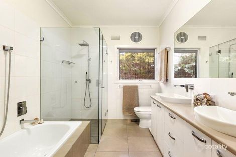 Property photo of 33 Wandin Road Camberwell VIC 3124