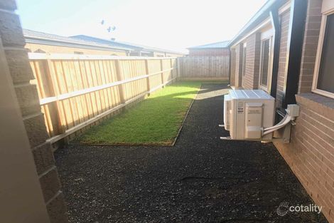 Property photo of 6 Rowling Drive Officer VIC 3809