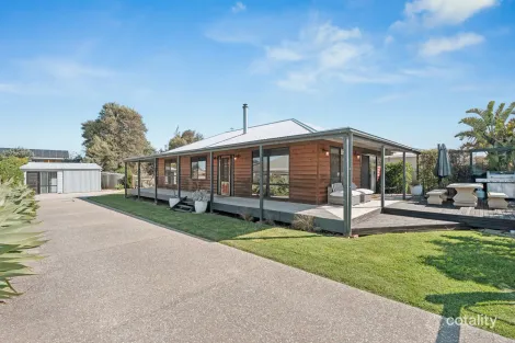 Property photo of 71 McLeod Road Middleton SA 5213