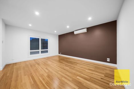 Property photo of 2 Birchwood Boulevard Hoppers Crossing VIC 3029