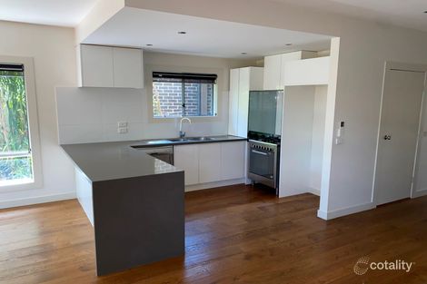 Property photo of 17B Dalveen Road Ivanhoe VIC 3079