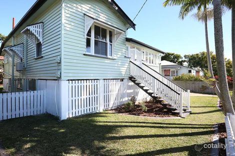 50 Fisher St, Manly, QLD 4179