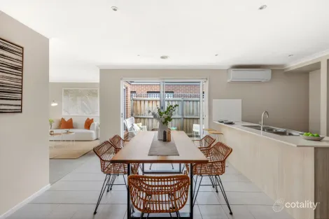 Property photo of 21 Eminence Street Mount Duneed VIC 3217