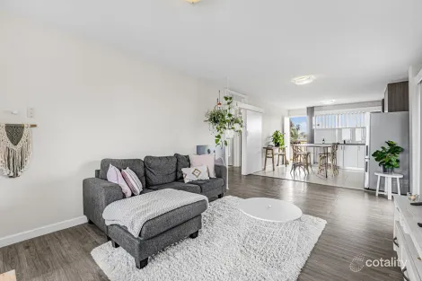 12/8 Fortini Ct, Hamilton Hill, WA 6163