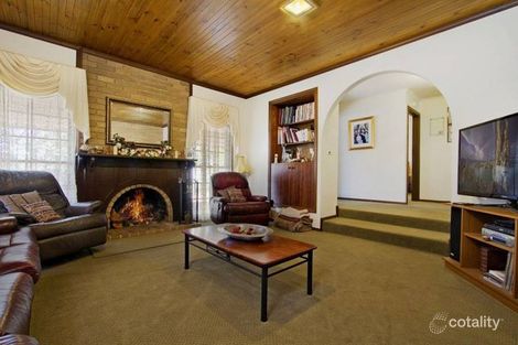 Property photo of 42 Riddell Road Sunbury VIC 3429