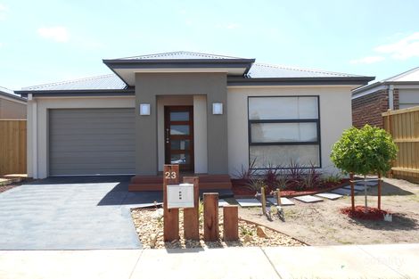 Property photo of 23 Serene Way Clyde North VIC 3978