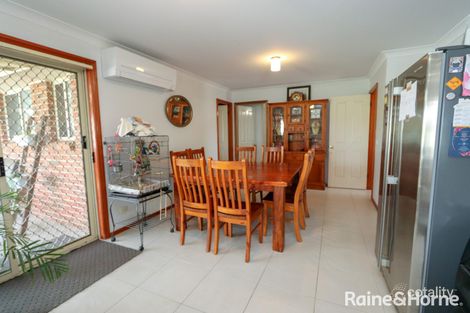 Property photo of 6 Ullathorne Close Windradyne NSW 2795