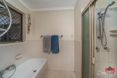 Property photo of 32 Yorkshire Crescent Mount Warren Park QLD 4207