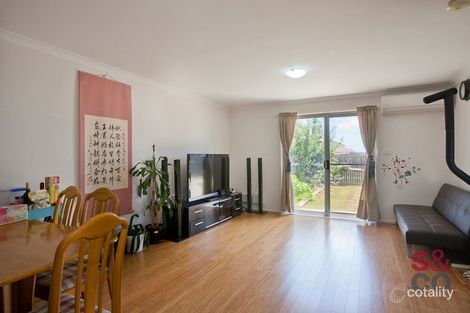 Property photo of 8 Refshauge Crescent Macgregor ACT 2615