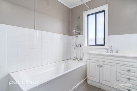 Property photo of 252 Cambridge Road Warrane TAS 7018