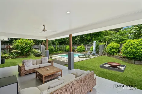 Property photo of 65 Canopys Edge Boulevard Smithfield QLD 4878