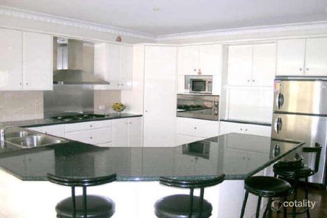 Property photo of 14 Brooklyn Bay Close Rowville VIC 3178