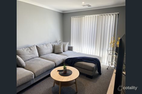 Property photo of 13 Bonnington Loop Madora Bay WA 6210