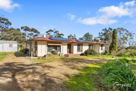 12 Napier St, Farrell Flat, SA 5416