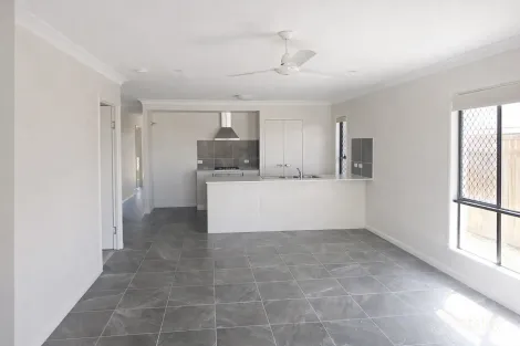 Property photo of 4 Delaware Green Mount Louisa QLD 4814