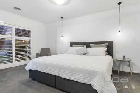 Property photo of 3 Focal Road Werribee VIC 3030