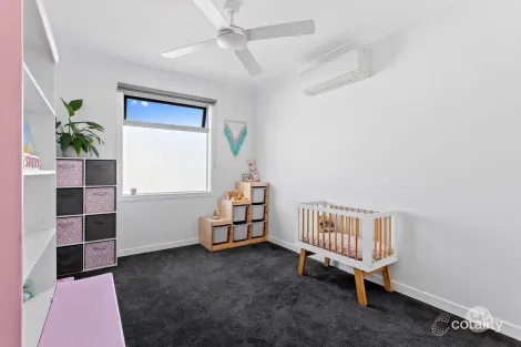 Property photo of 32/2 Sanoma Drive Skye VIC 3977
