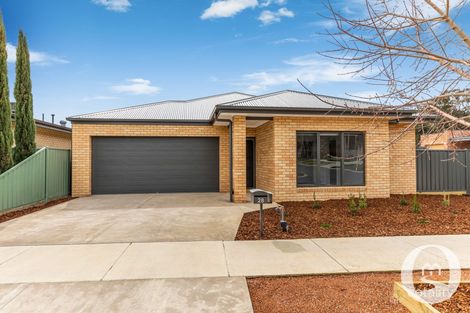 28 Robert St, Kangaroo Flat, VIC 3555
