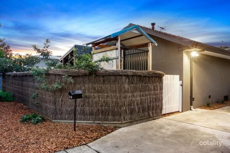 38 Hampden St, Mornington, VIC 3931