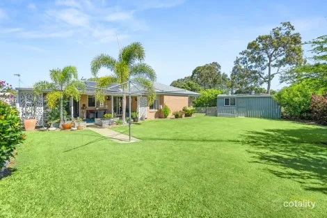 Property photo of 2 Magpie Court Eli Waters QLD 4655