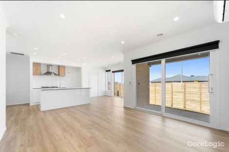 Property photo of 35 Millbrook Drive Wyndham Vale VIC 3024
