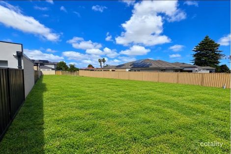 Property photo of 30B Vesta Crescent Shelley WA 6148