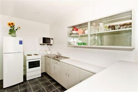 Property photo of 6/5 Watson Esplanade Surfers Paradise QLD 4217