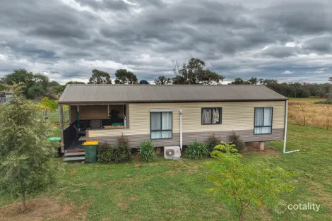 123 Cowra St, Koorawatha, NSW 2807
