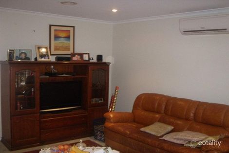 Property photo of 5/4 Bushy Park Place Carrum Downs VIC 3201