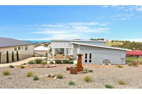 6 Southern Right Cres, Encounter Bay, SA 5211