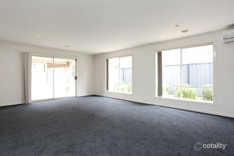 Property photo of 5 Sumac Close Point Cook VIC 3030