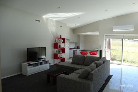 Property photo of 2/21 Chiara Court Brown Hill VIC 3350